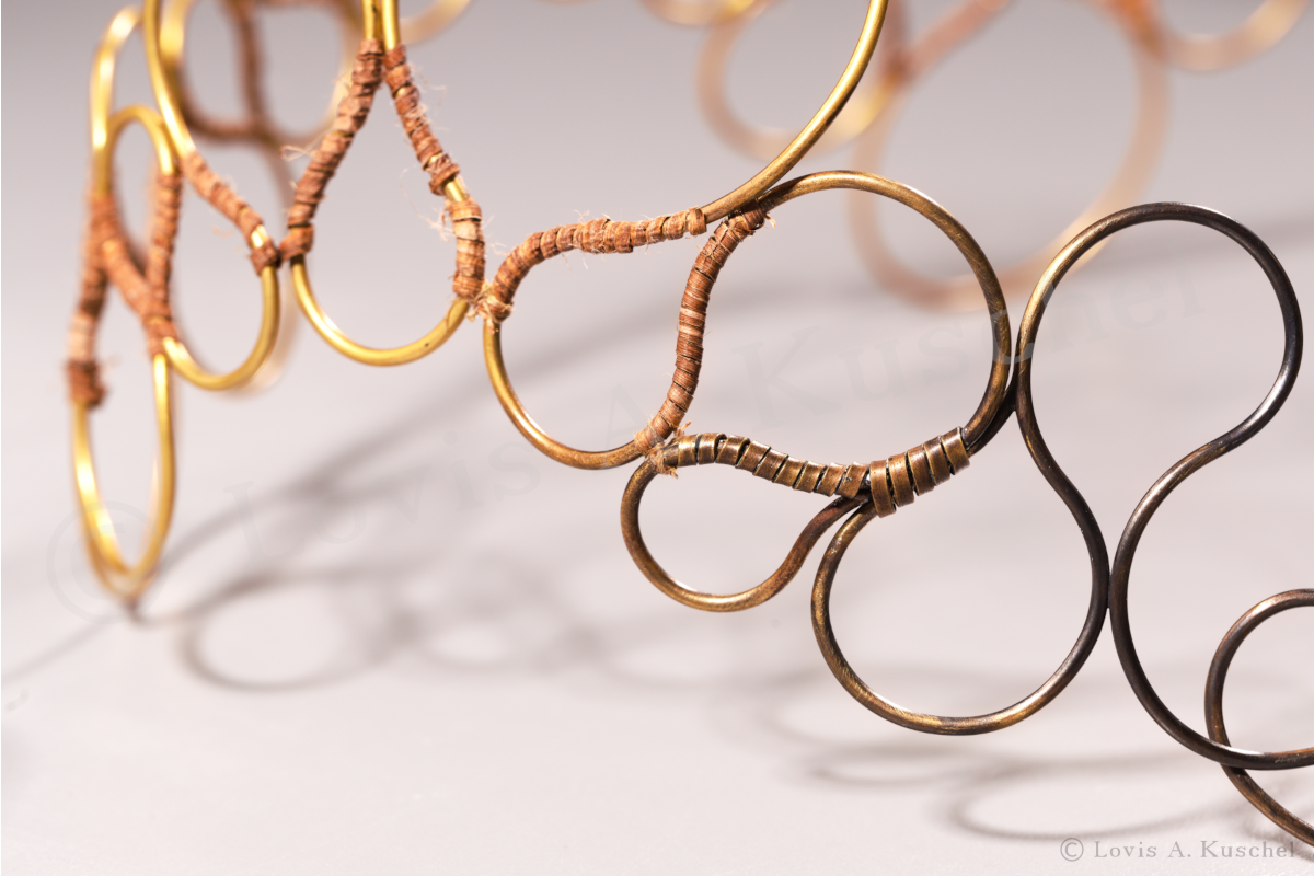 Messingranke Gürtelmeander